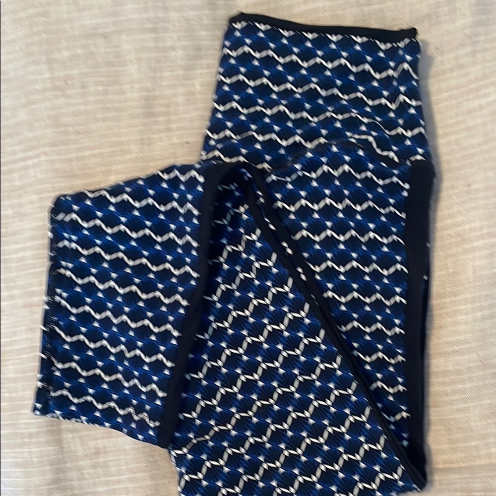 Splits59 Navy and White Patterned Leggings